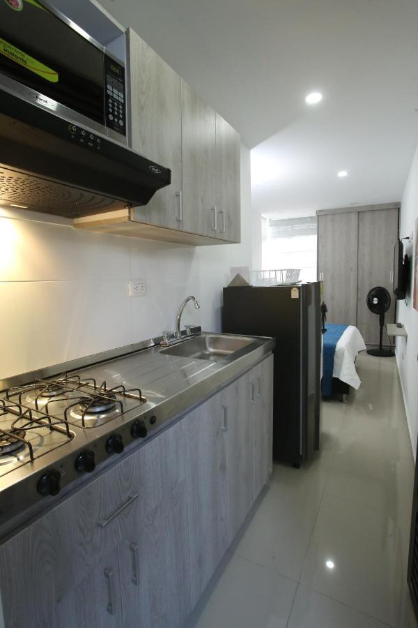 New Studio Apartment For Two Medellin Bagian luar foto